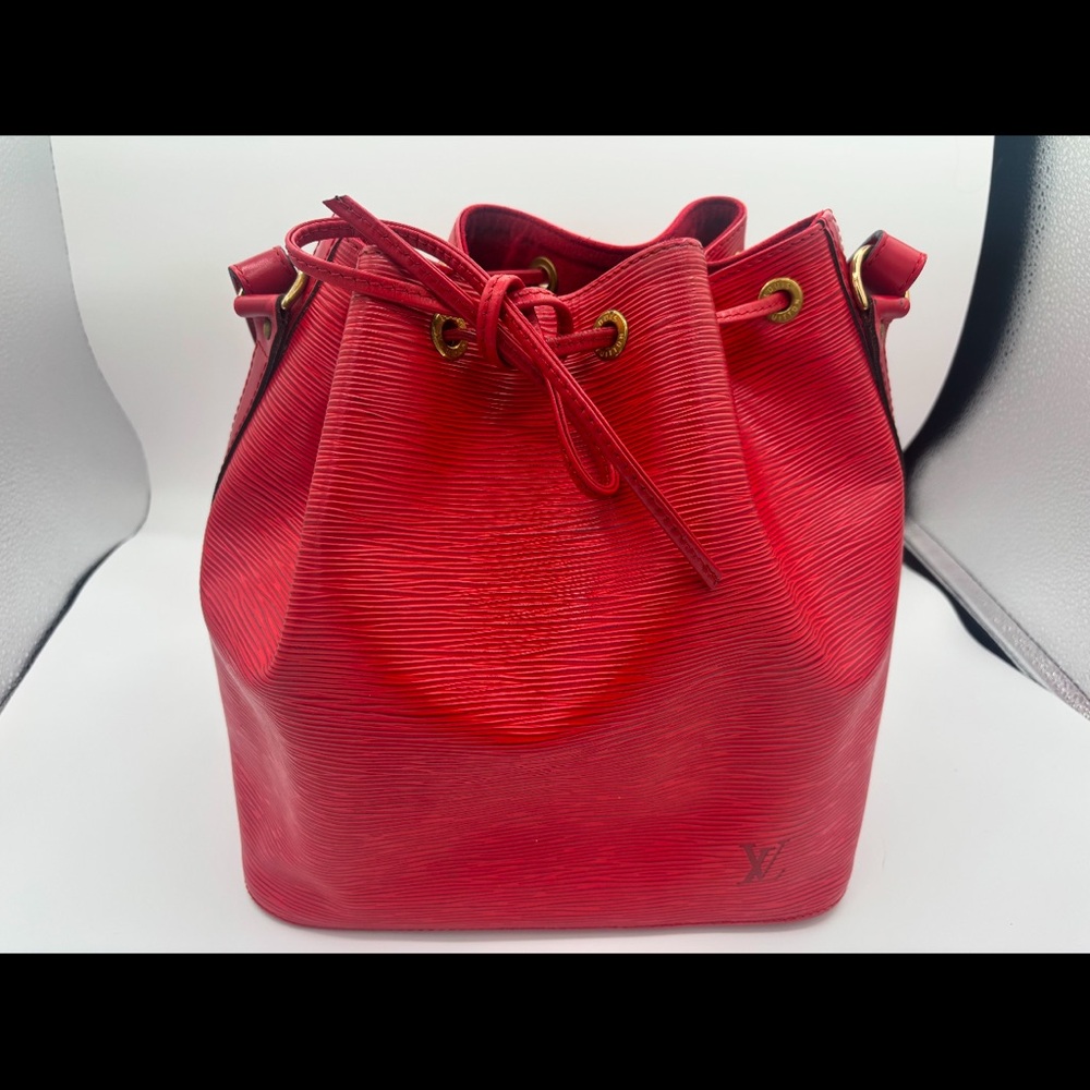 Louis Vuitton Red Epi Leather Noe Drawstring Bucket Bag